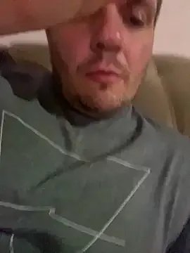 Freechat dotlondrina on StripChat