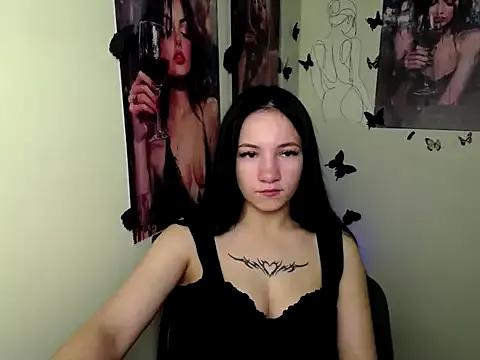 Em7MaA — change into a sexy outfit
