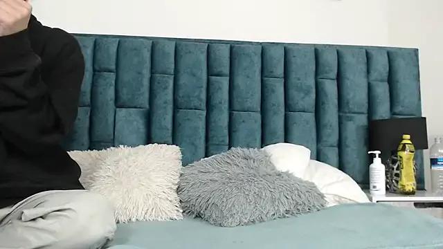 Freechat Emma_Foxi on StripChat