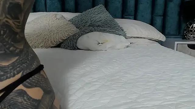 Freechat Emma_Foxi on StripChat