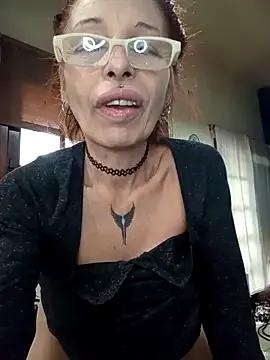 Freechat FrozenWaffle on StripChat