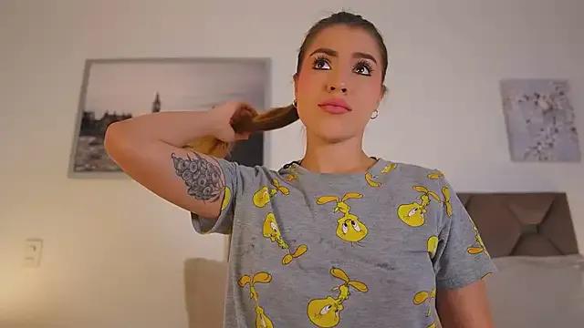 Gabbysantos_ — undress me sexy and slow