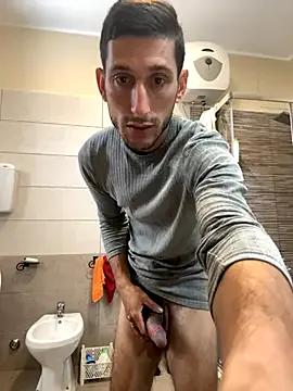 StripChat Gionnytav is Freechat Gionnytav — Mi spoglio nudo