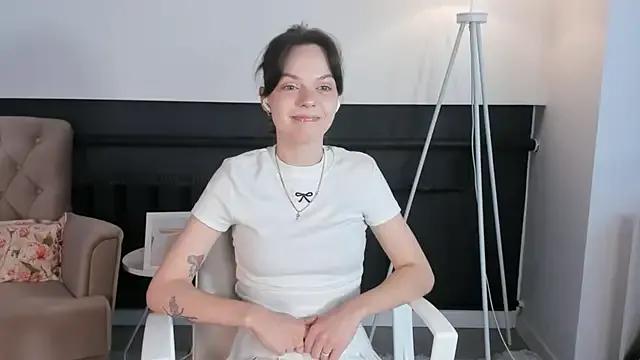 HarrietHoda — Show my sweetie tummy and stroke gently