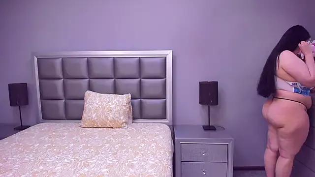 Freechat HellennSweet on StripChat