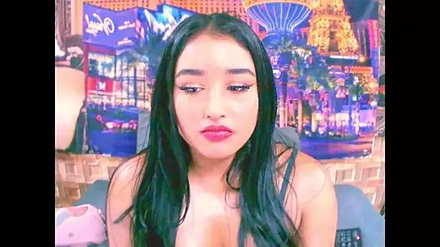 IndianAngel4u on StripChat 