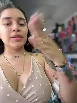 Freechat JoselinFlower_ on StripChat