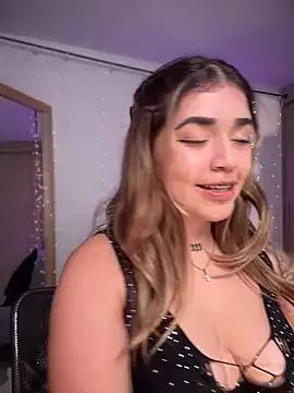 Freechat JoselinFlower_ on StripChat