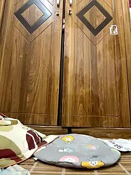 July-Asian — Freechat on StripChat