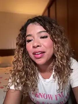 KellyXD — Show my feet! 