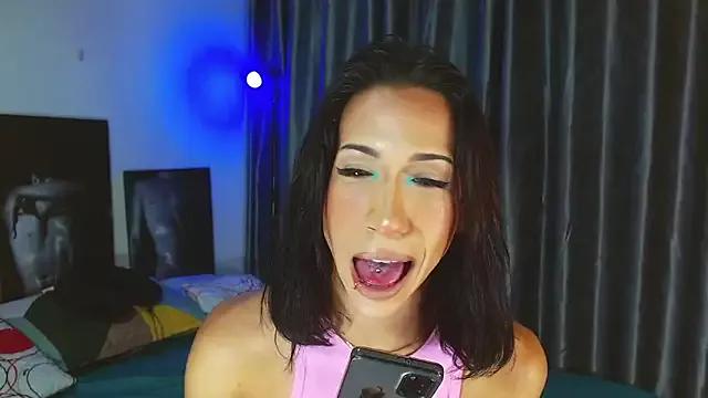 Freechat Kenisha_Sweet on StripChat