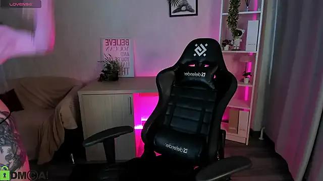 Freechat Kira_yoon on StripChat