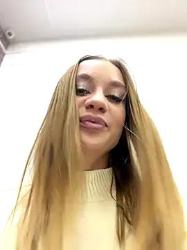 KiraMyers — Slap me hard in doggy