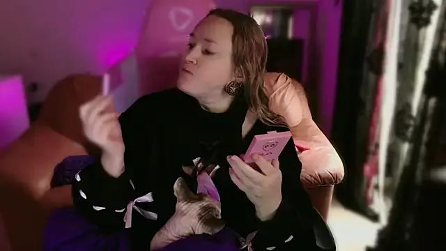 kisicaxx on StripChat 