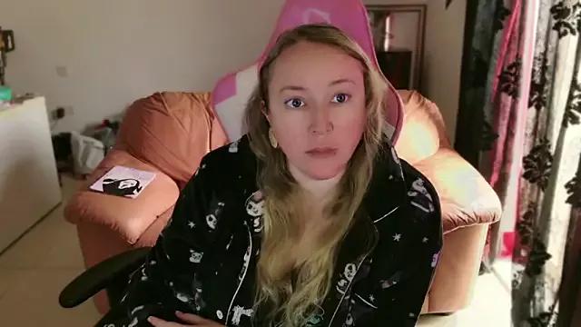 kisicaxx on StripChat 