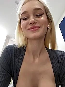 Private KristinaDane on StripChat