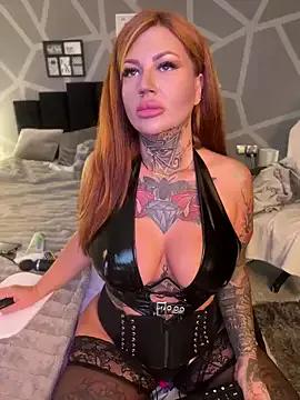 Freechat krysstal003 on StripChat