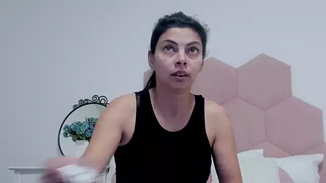 LadyLiia on StripChat