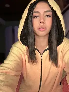 Freechat Laura-Khalifa on StripChat