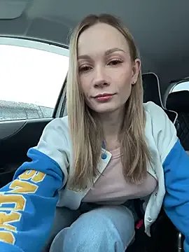 LavenderHot on StripChat