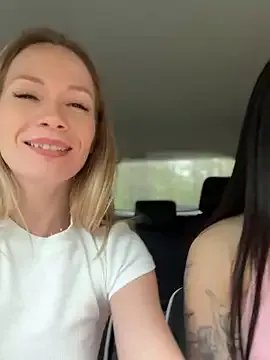 LavenderHot on StripChat