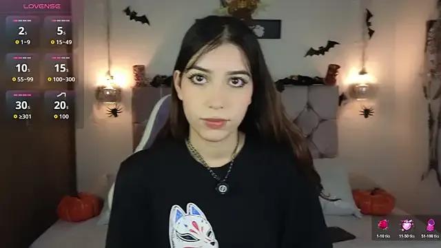 lila_min — dance + spanks ass