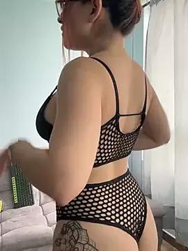 Lilithandpatrick — delicious facial