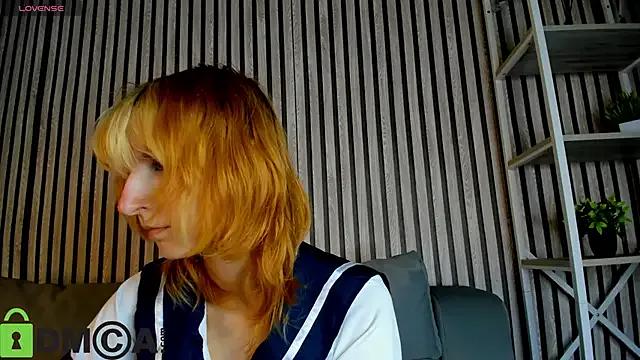 Little_Chips on StripChat 
