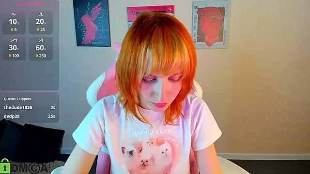 Little_Chips on StripChat 