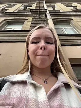 Freechat Liza_risky on StripChat