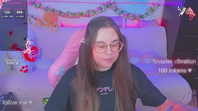 Freechat Lolisuccub on StripChat