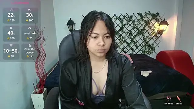 Freechat Louisa__clare on StripChat