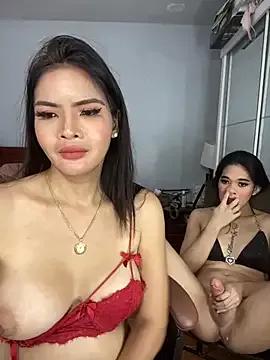 Freechat MagdaXMonique on StripChat