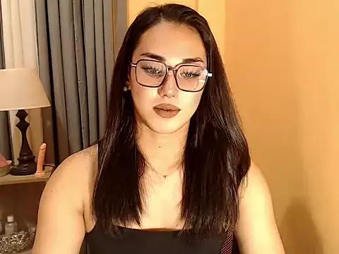 magnificent_kitana — make me hard