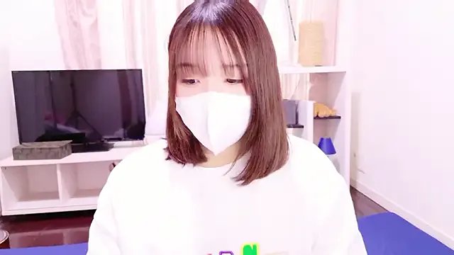 Group mari_tan_ch on StripChat