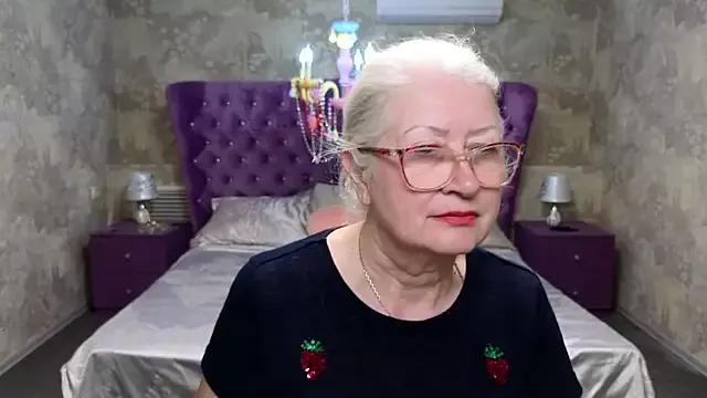 Maya_Mayflower on StripChat 