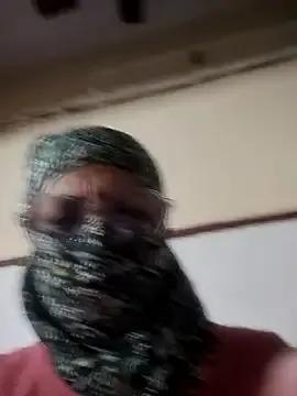 Freechat meenu_bhabhi547 on StripChat