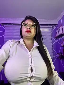 MiiaaJoness on StripChat 