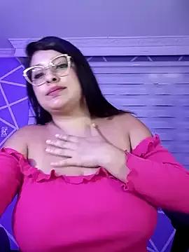 MiiaaJoness on StripChat 