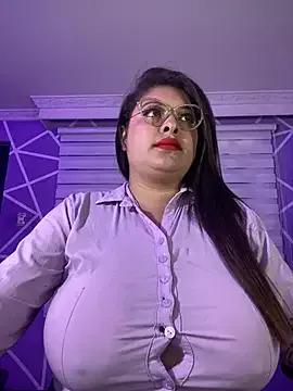 MiiaaJoness on StripChat 