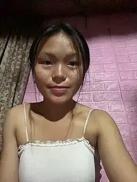 StripChat milo_bae is Freechat milo_bae — I am a poor girl living in the mountains