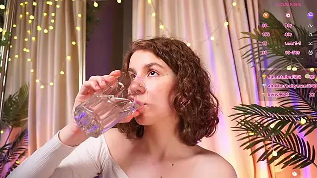 Freechat mind_game on StripChat