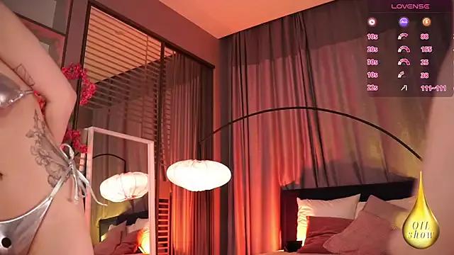 Freechat mind_game on StripChat