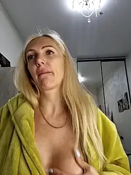 Freechat Monna on StripChat