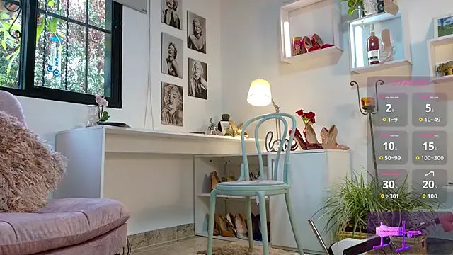 Freechat mrs_edha on StripChat