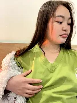 Group Nhi999 on StripChat