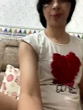 Group Ni-_haL01 on StripChat