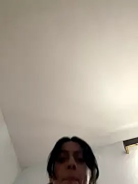 Group Ni-_haL01 on StripChat