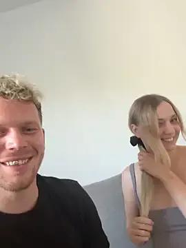 Freechat NickyGold_Official on StripChat