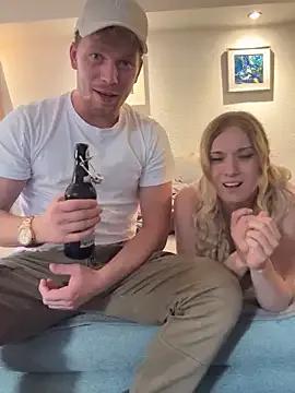 Freechat NickyGold_Official on StripChat